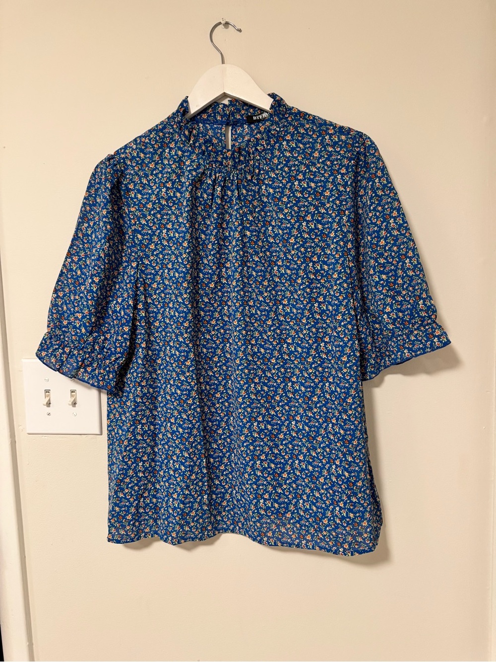 Women's Blue Floral Blouse